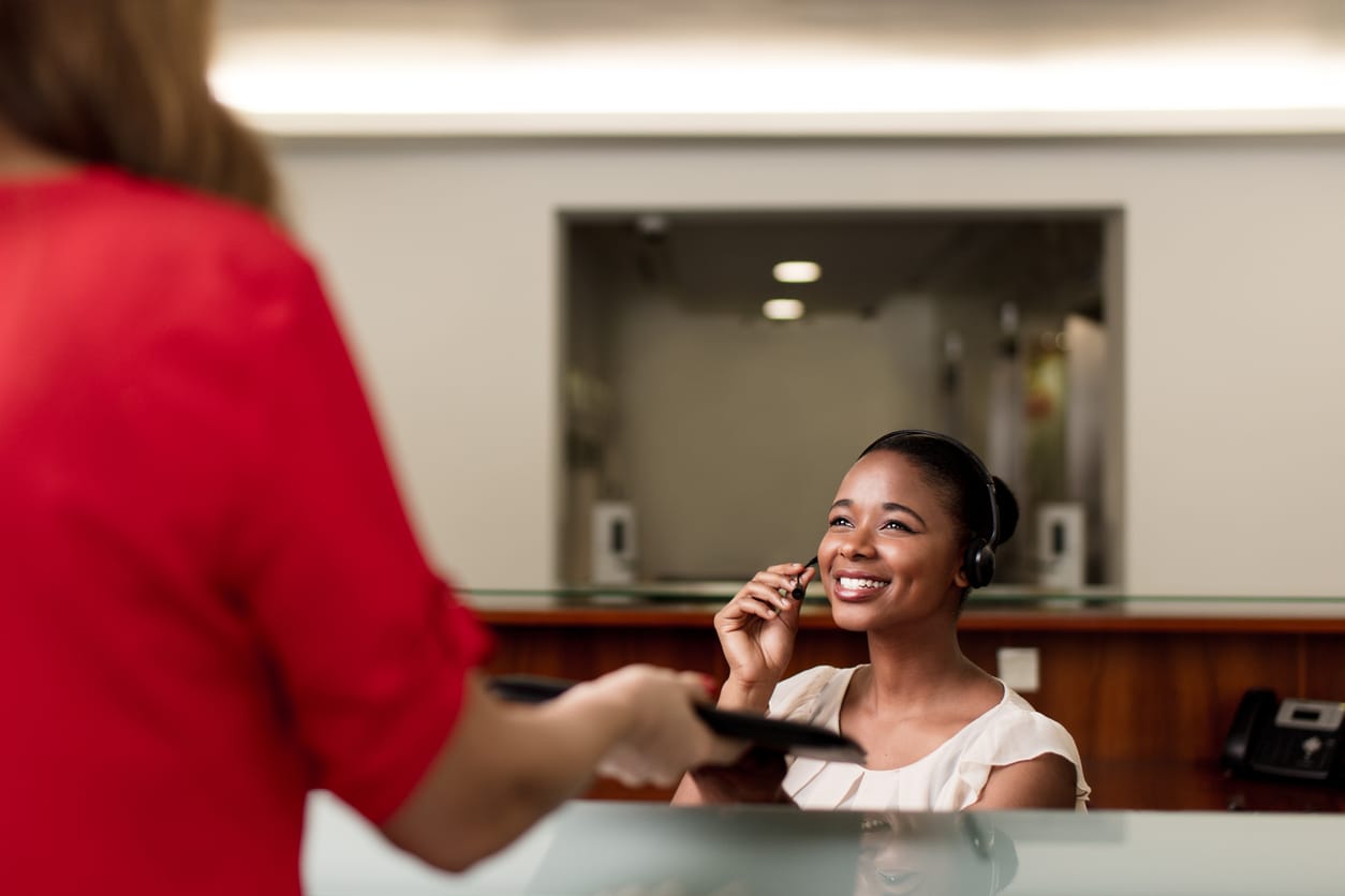 Receptionist